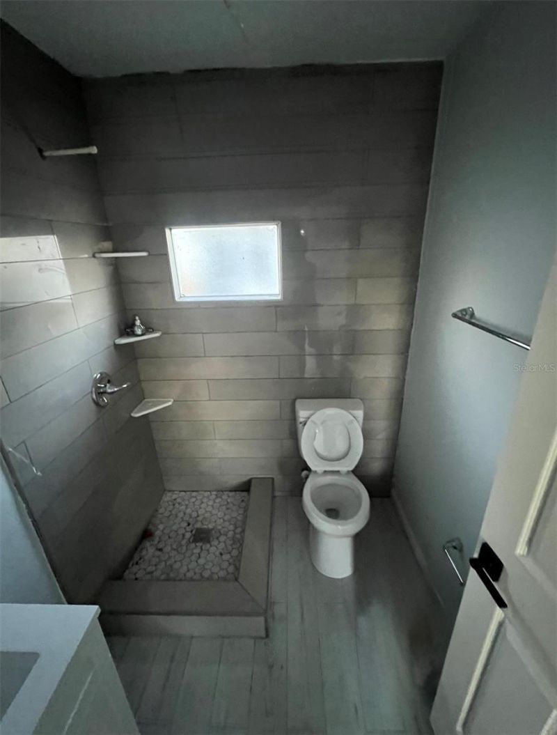 2405 10th Street W, Bradenton, FL 34205 Photo