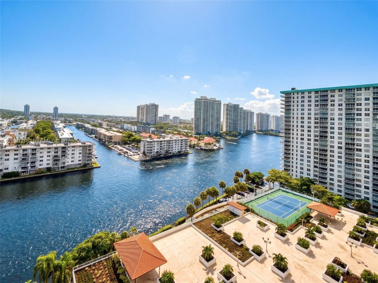 290 174th St, Unit 1602, Sunny Isles Beach, FL 33160 Photo