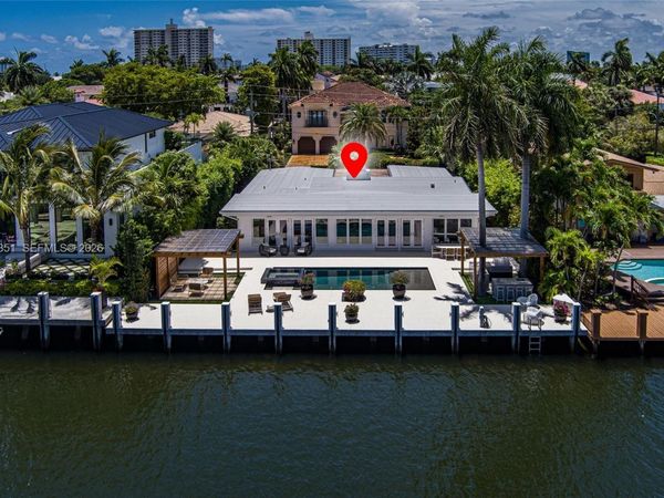 2401 Sea Island Dr, Fort Lauderdale, FL 33301