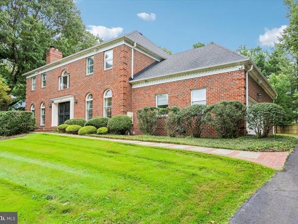 899 LINGANORE DRIVE, MCLEAN, VA 22102