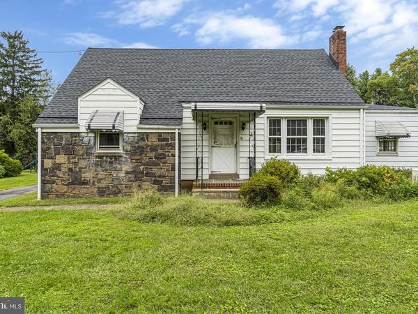81 HOPEWELL PENNINGTON ROAD, HOPEWELL, NJ 08525