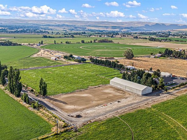18463 Road B NE, Soap Lake, WA 98851