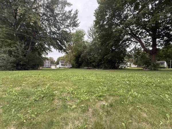 732 S Adams Avenue, FREEPORT, IL 61032