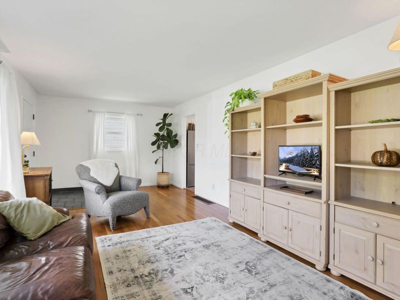 2669 Nottingham Road, Columbus, OH 43221 Photo 10