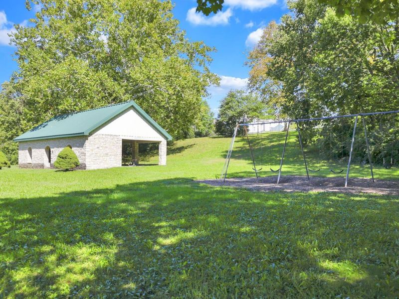 2669 Nottingham Road, Columbus, OH 43221 Photo 79