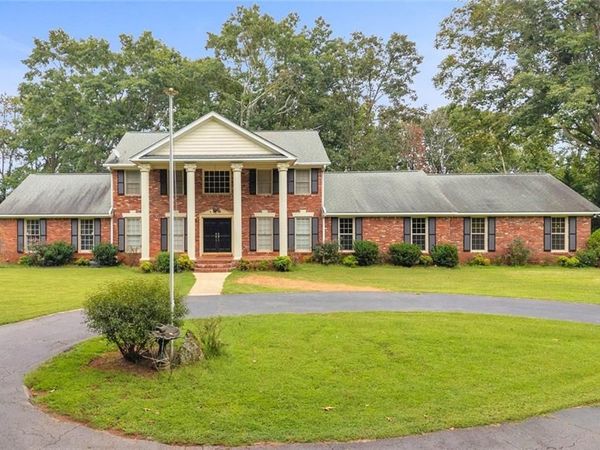 6544 Cleveland Highway, Clermont, GA 30527