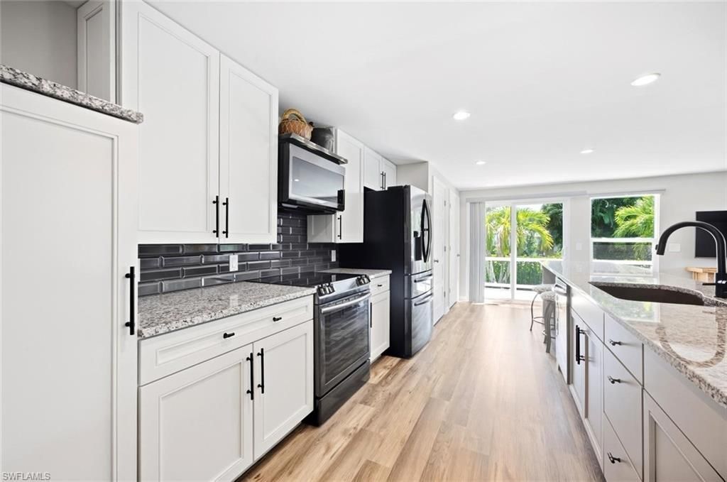 50 Le Mans Dr, Naples, FL 34112 Photo