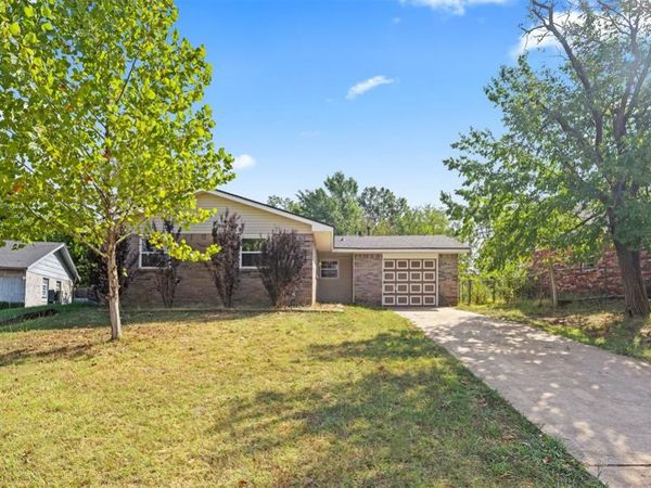 410 Jarman Drive, McLoud, OK 74851