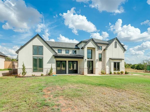 8302 Autumn Blaze Drive, Blanchard, OK 73010