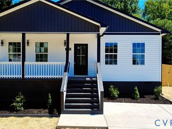 326 Mars Street , Petersburg, VA 23803
