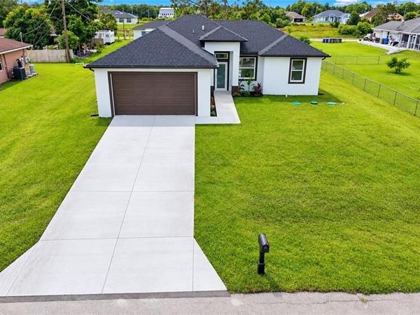 760 Goodrich AVE S, LEHIGH ACRES, FL 33974