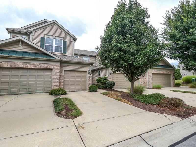 2063 Stonewall Trail, Florence, KY 41042 Photo 2