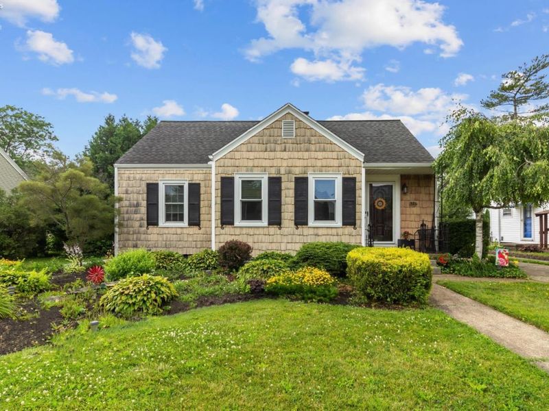 526 48th Street, Sandusky, OH 44870 Photo 2