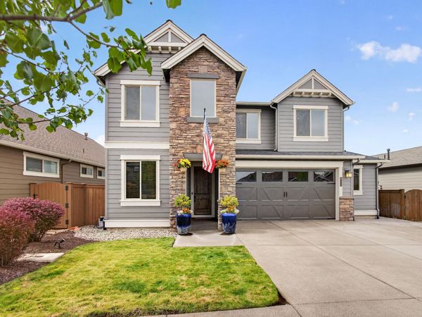 61117 Manhae Loop, Bend, OR 97702
