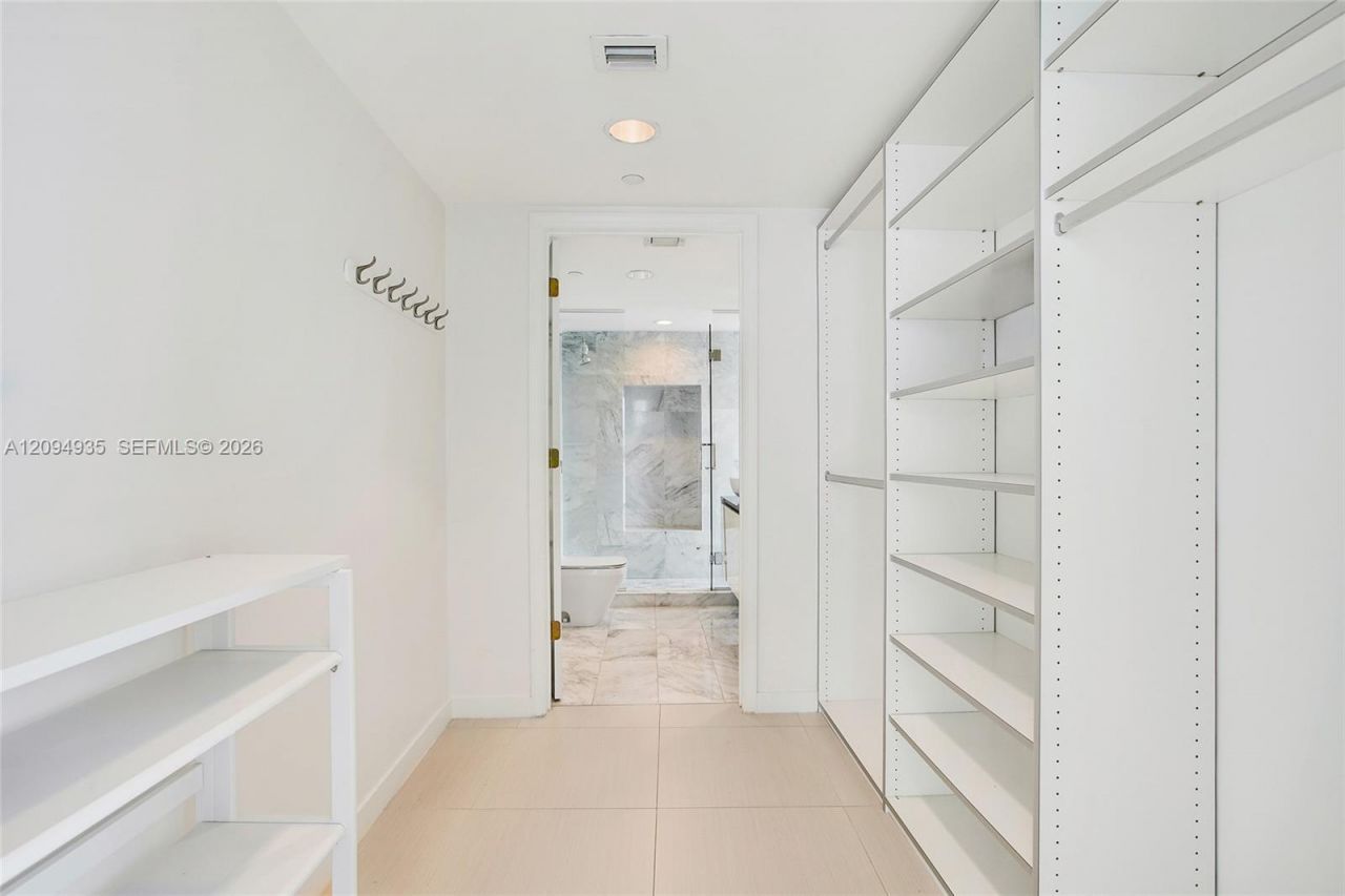 9821 E Bay Harbor Dr , Unit 501, Bay Harbor Islands, FL 33154 Photo