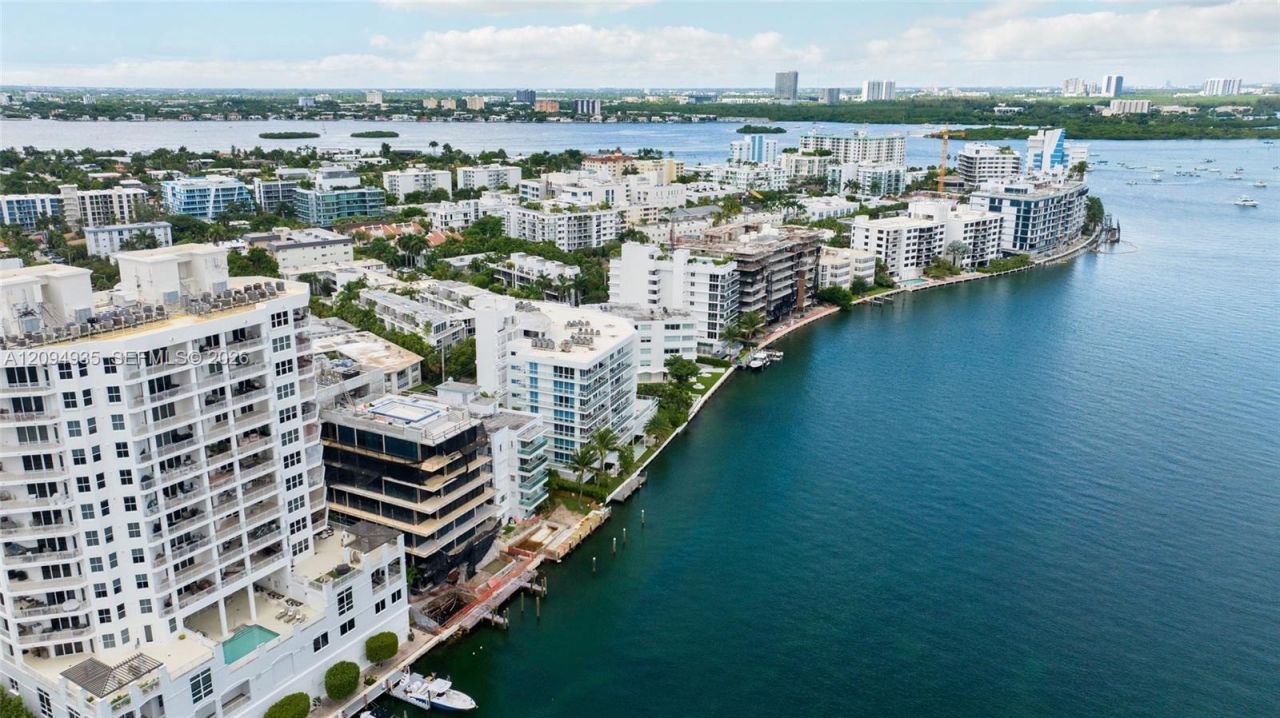 9821 E Bay Harbor Dr , Unit 501, Bay Harbor Islands, FL 33154 Photo