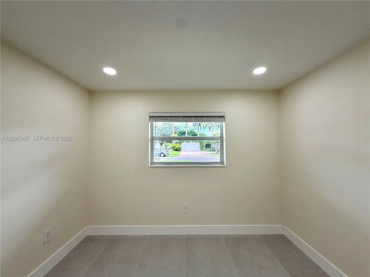 8820 SW 85th St , Miami, FL 33173 Photo
