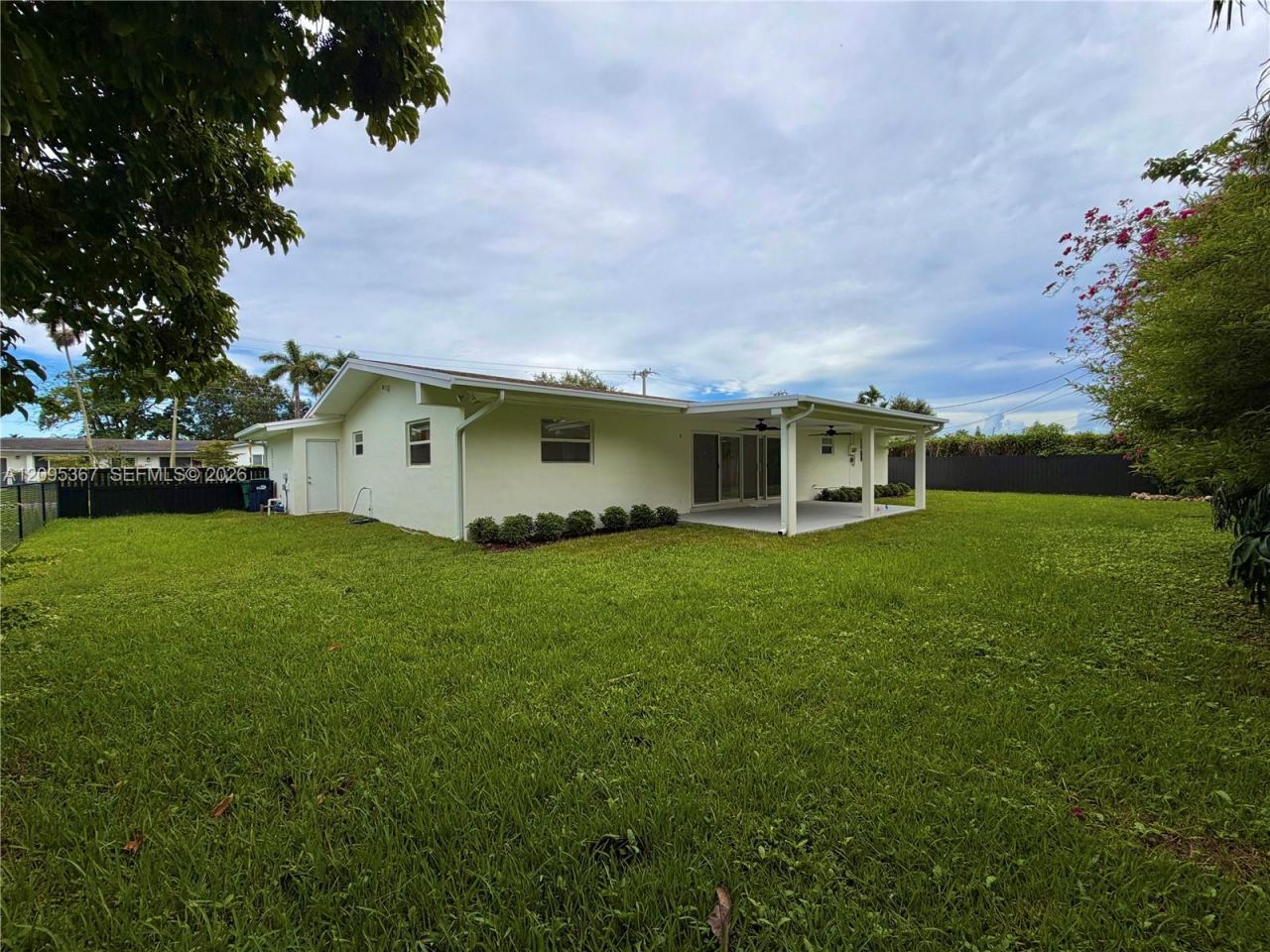 8820 SW 85th St , Miami, FL 33173 Photo