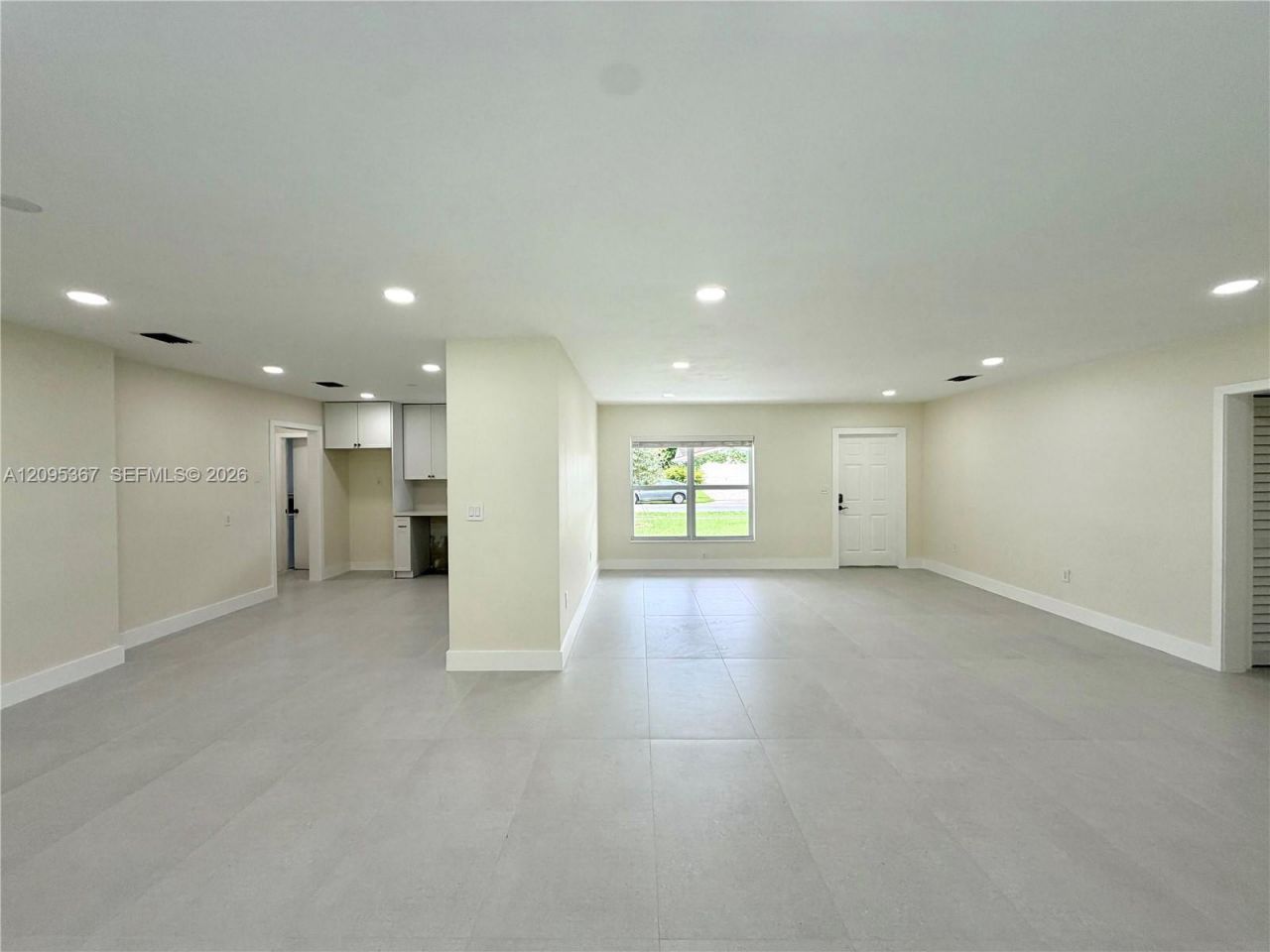 8820 SW 85th St , Miami, FL 33173 Photo