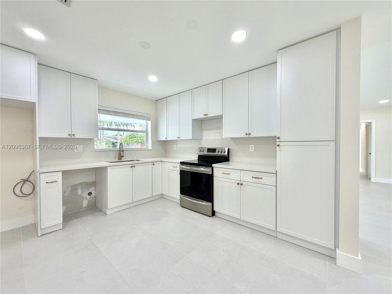 8820 SW 85th St , Miami, FL 33173 Photo