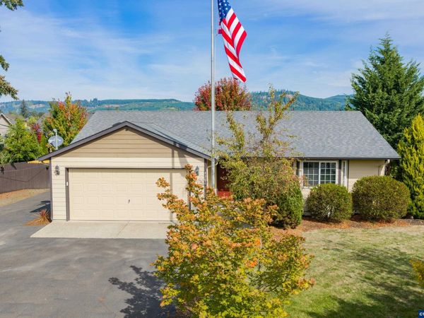 4362 Long St, Sweet Home, OR 97386