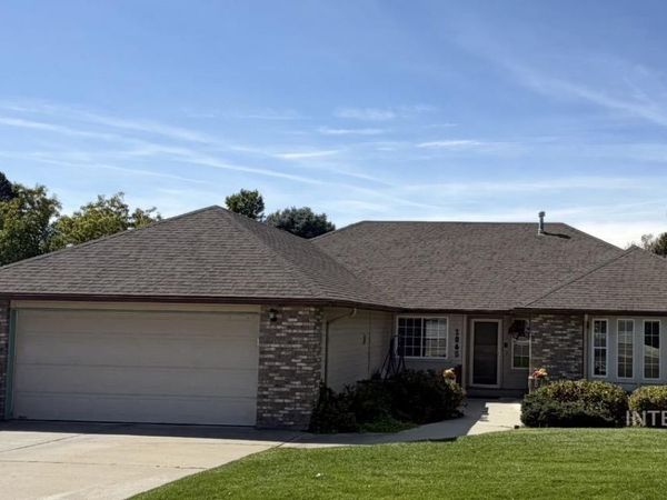 1865 Fairview St, Weiser, ID 83672