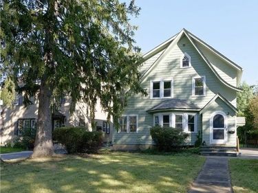 148 Seville Drive, Rochester, NY 14617