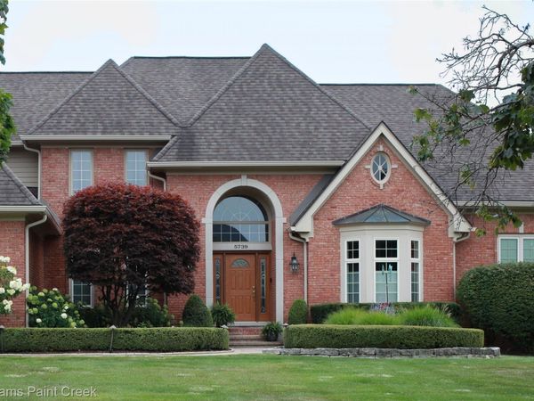 5739 Kirkridge Trail, Oakland Township, Mi 48306
