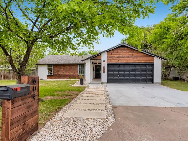 604 Garden Path DR, Round Rock, TX 78664
