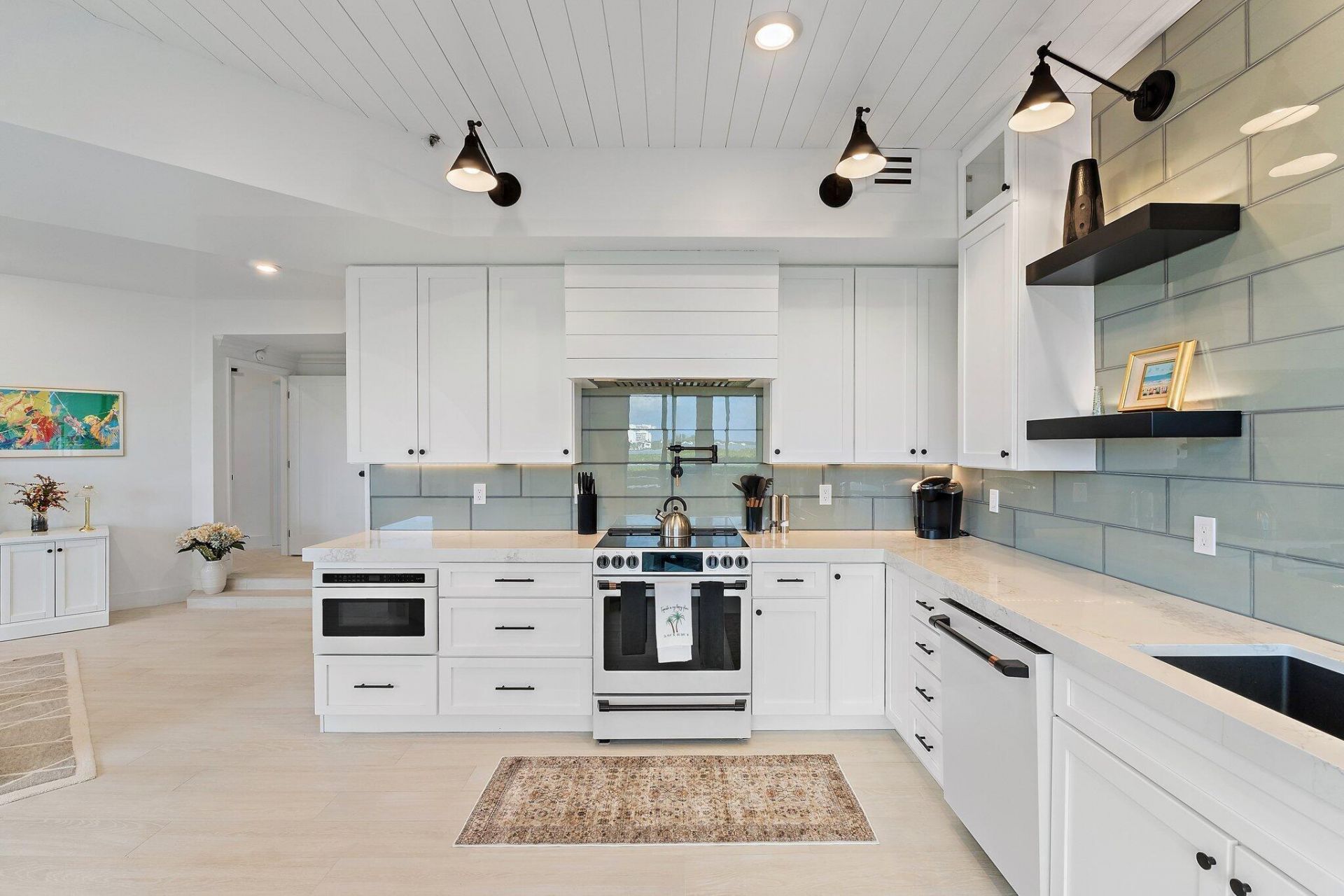 200 Waterway Road, Unit 105, Tequesta, FL 33469 Photo