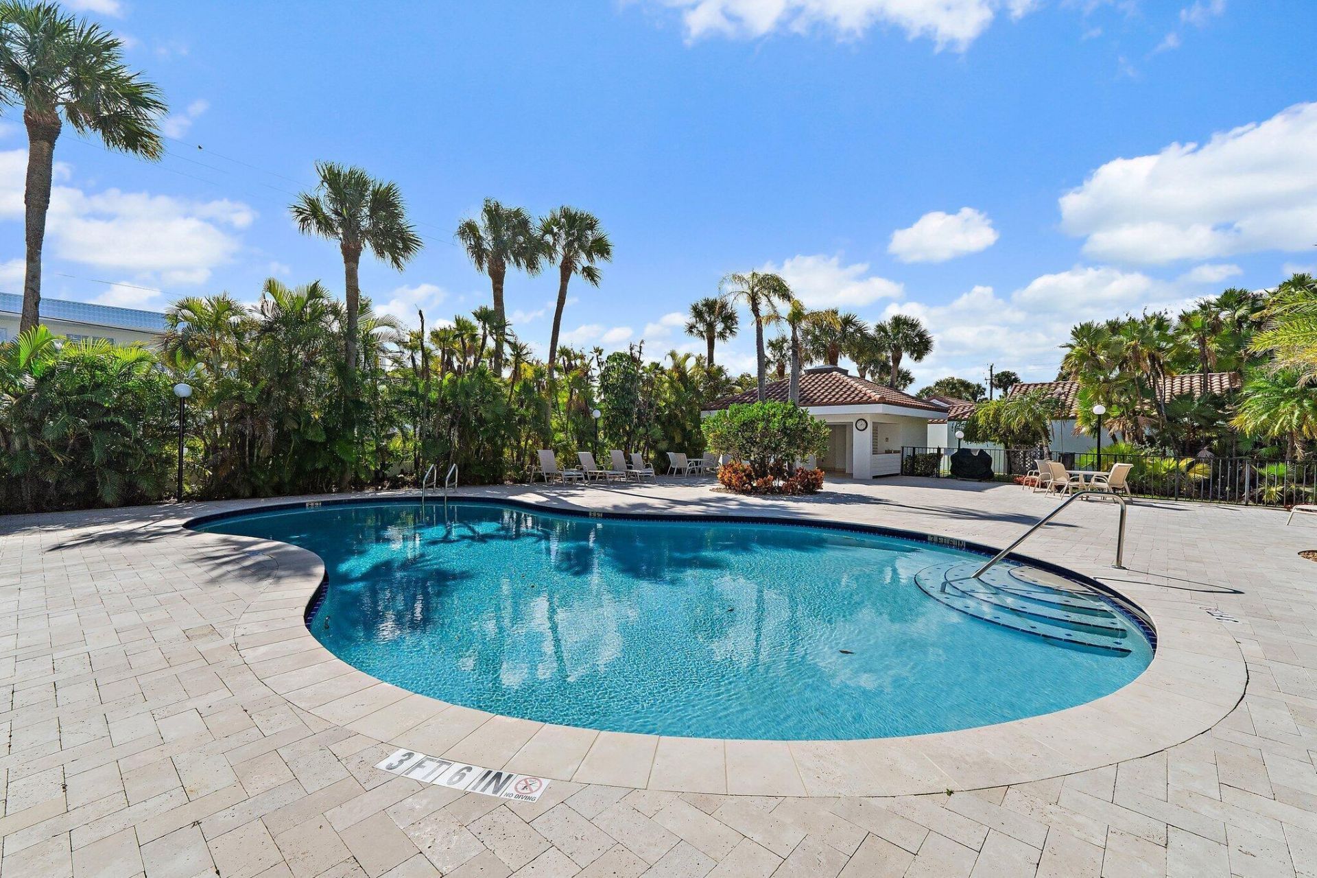 200 Waterway Road, Unit 105, Tequesta, FL 33469 Photo