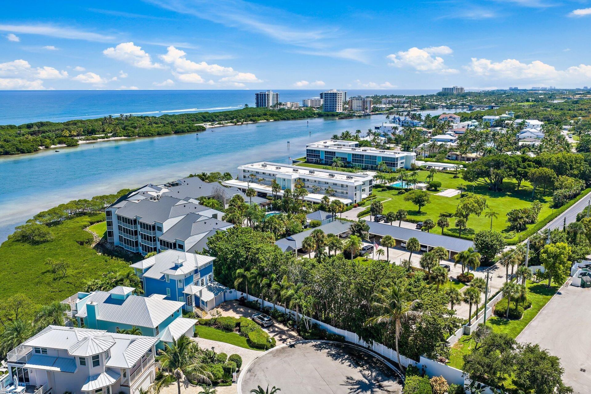 200 Waterway Road, Unit 105, Tequesta, FL 33469 Photo