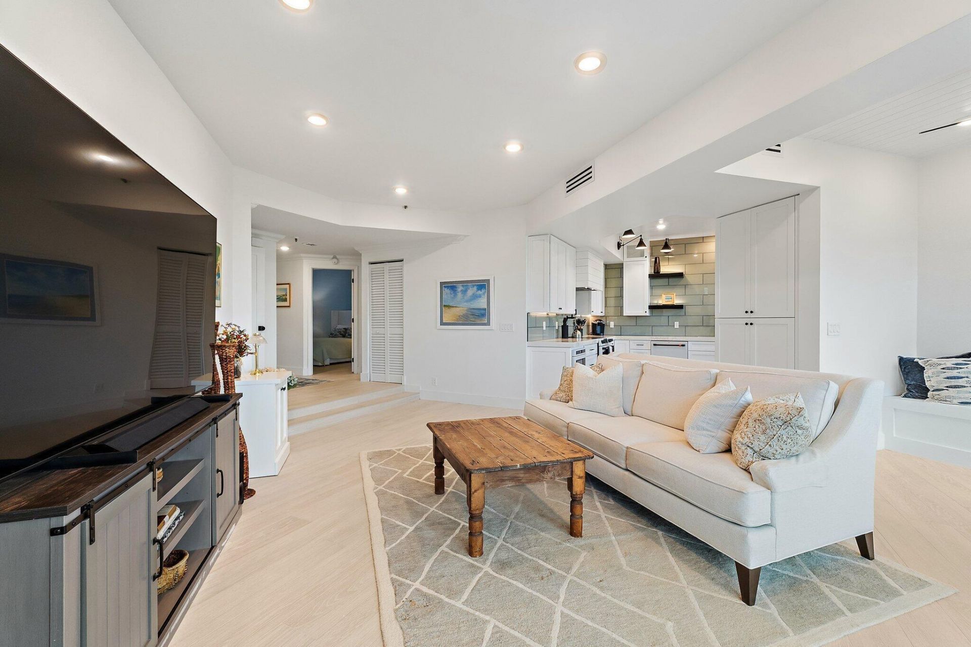 200 Waterway Road, Unit 105, Tequesta, FL 33469 Photo
