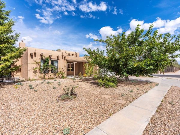 7501 Snow Blossom , Santa Fe, NM 87507