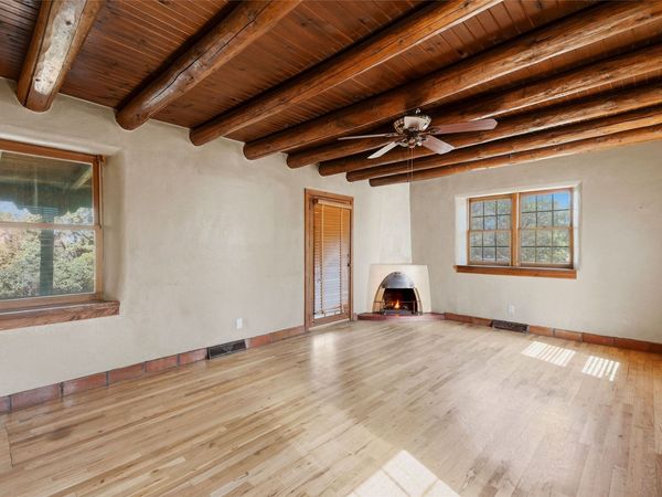 122 W Cordova Road , Santa Fe, NM 87505