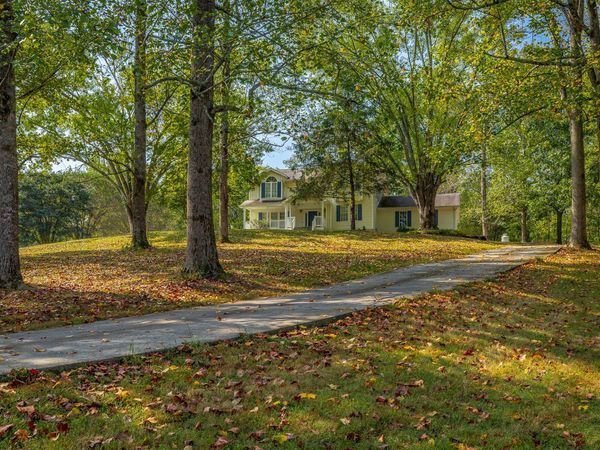 65 Tripp Lane, Trenton, GA 30752