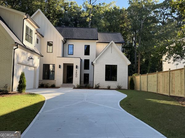 2400 Burch Circle NE, Brookhaven, GA 30319