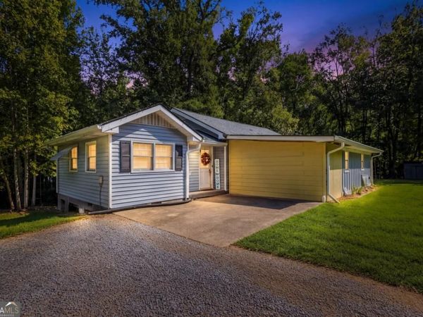 711 Pine Shadows Drive, Dallas, GA 30157