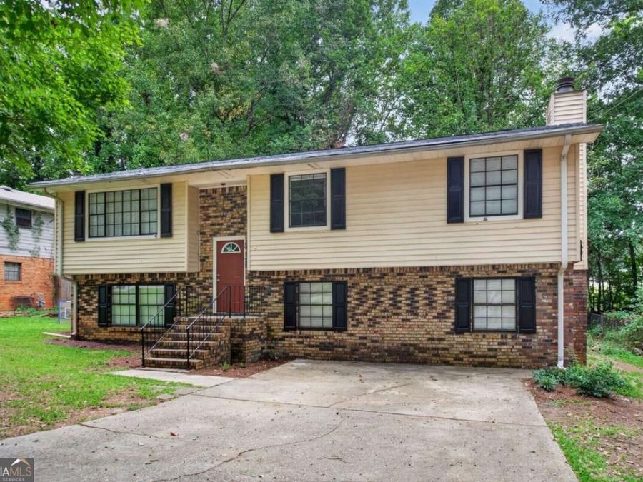 Property Image 4