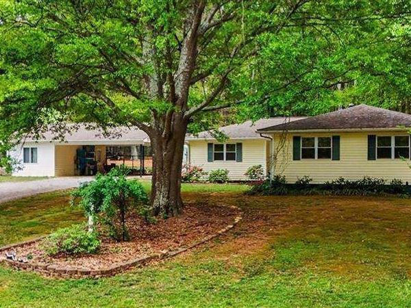 1361 Villa Rica Road, Powder Springs, GA 30127