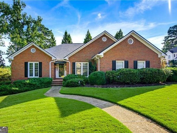 4580 Browning Trail NE, Sugar Hill, GA 30518