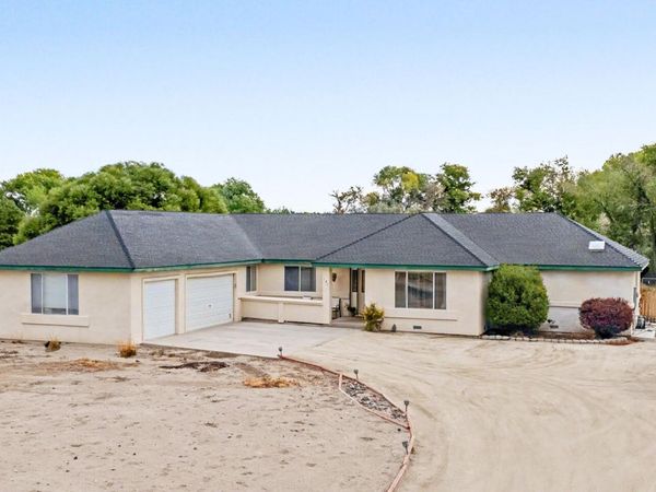 195 River Village Drive, Fallon, NV 89406