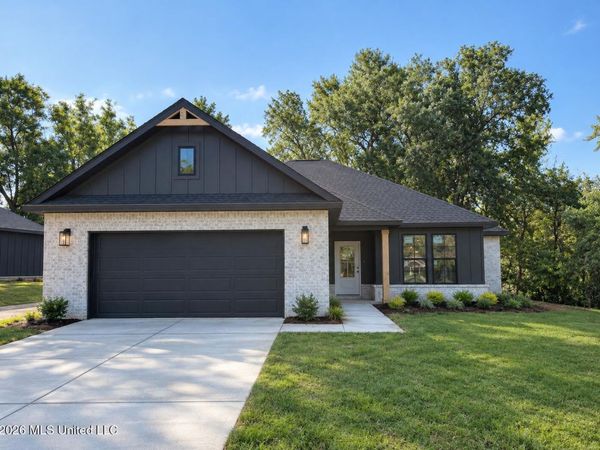 11050 Shorecrest Road, Biloxi, MS 39532