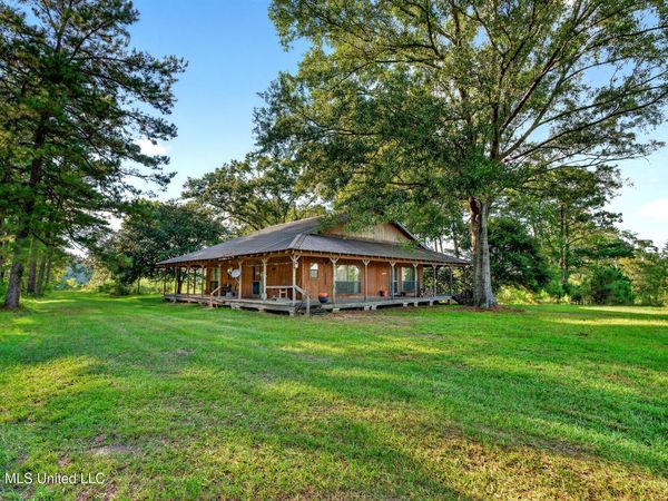 123 Nettles Drive, Poplarville, MS 39470