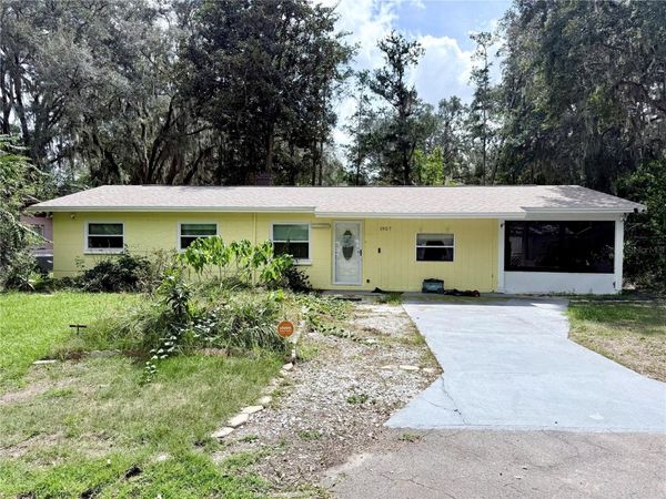 1927 NW 32ND PLACE , GAINESVILLE, FL 32605