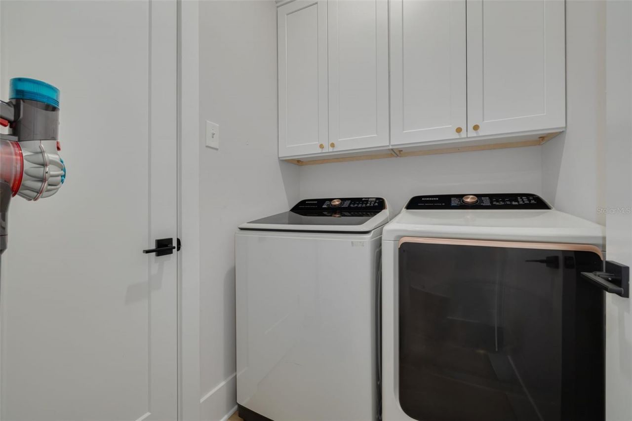 233 8th Street N, Saint Petersburg, FL 33701 Photo