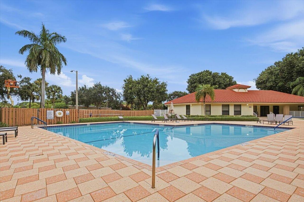 3130 Kingswood Terrace, Boca Raton, FL 33431 Photo