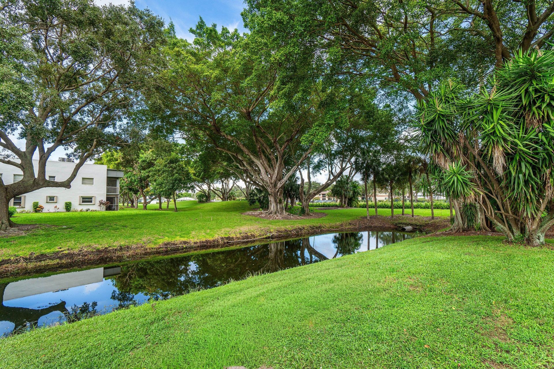 434 Normandy J, Delray Beach, FL 33484 Photo
