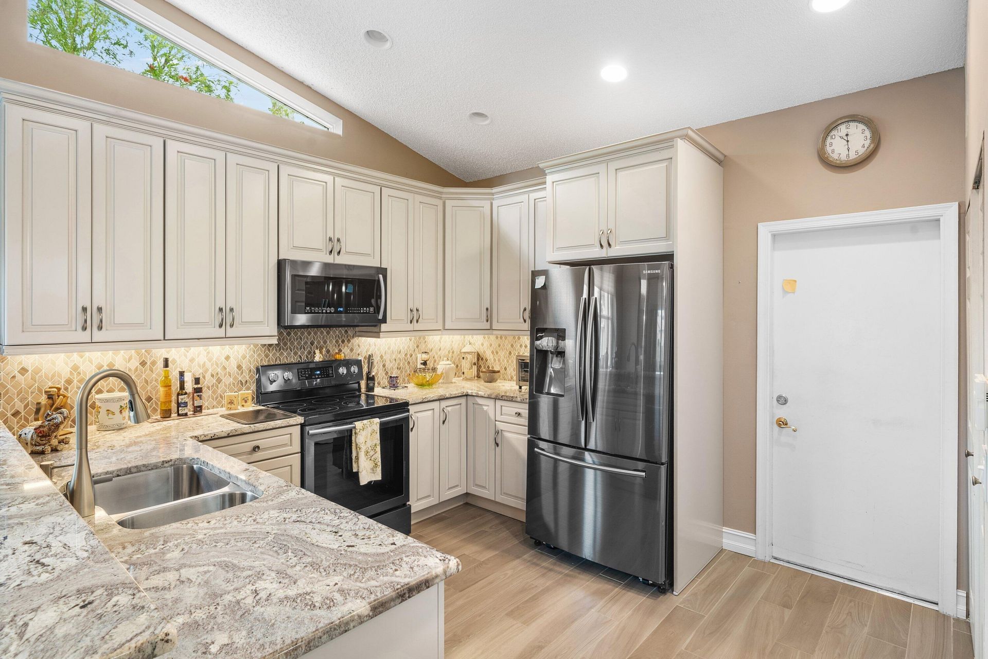 7208 Ashford Lane, Boynton Beach, FL 33472 Photo