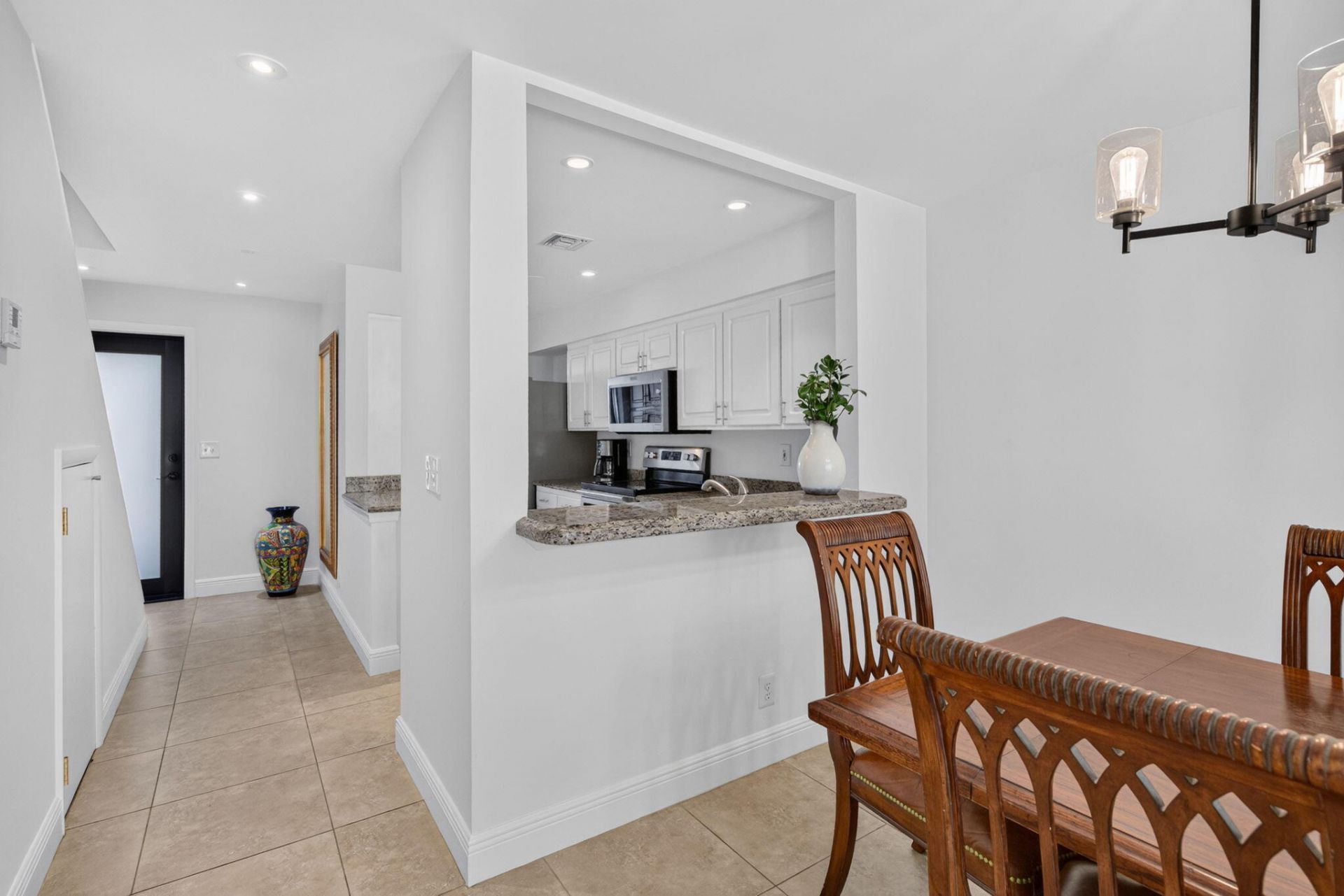 547 NE 7th Avenue, Fort Lauderdale, FL 33301 Photo